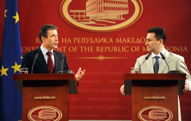 Macedonia pres with Rasmussen.jpg