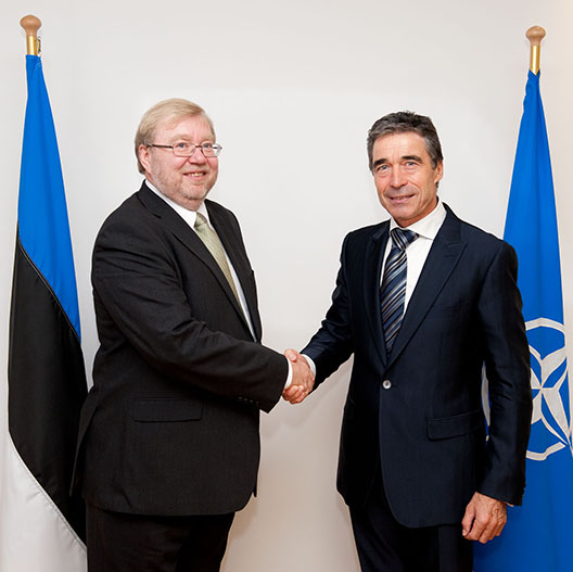 Estonia "will have to be well integrated and rehearsed to interact with NATO"