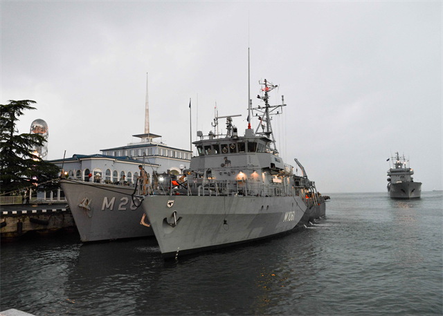 NATO ships arrive at Batumi