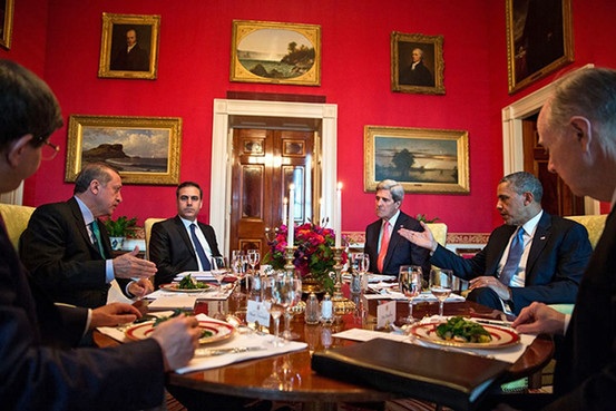 Obama and Kerry meet with Erdogan and Fidan, 2nd & 3rd from left.