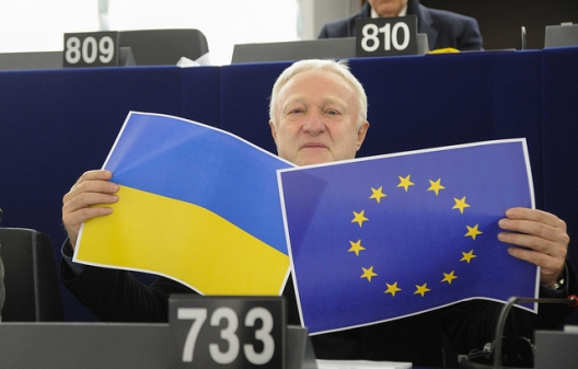 Signs of solidarity with Ukraine during debate in European Parliament, Dec. 12, 2013