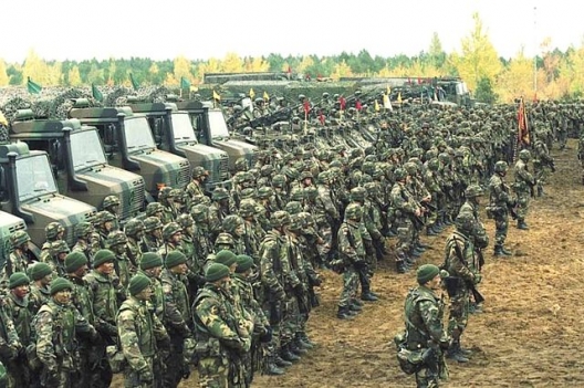 Lithuanian soldiers participating in Iron Wolf 2002 miltiary exercise