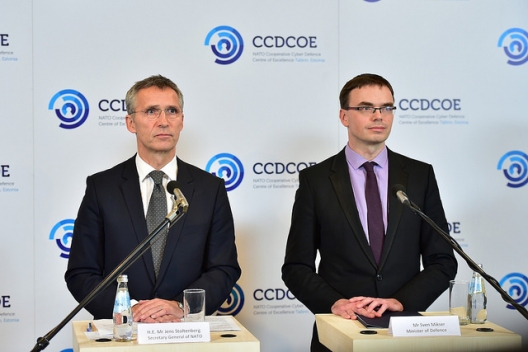 Secretary General Jens Stoltenberg and Estonian Defense Minister Sven Mikser at NATO's Cooperative Cyber Defence Centre of Excellence, Nov. 20, 2014