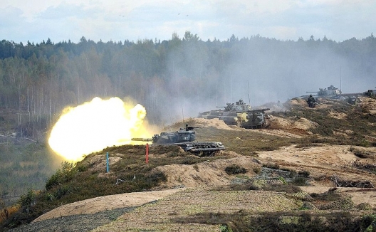 Russia's ZAPAD military exercise, Sept. 26, 2013