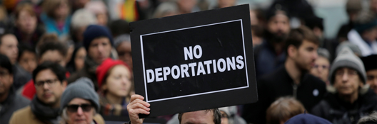 DeportBanner