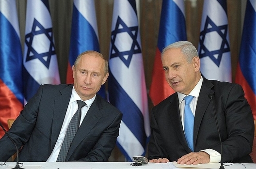 Prime Minister Benjamin Netanyahu and Russian President Vladimir Putin at Netanyahu's residence in Jerusalem on June 25, 2012.