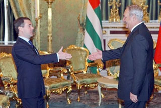 Russian Defense Pact with Abkhazia Upsets NATO