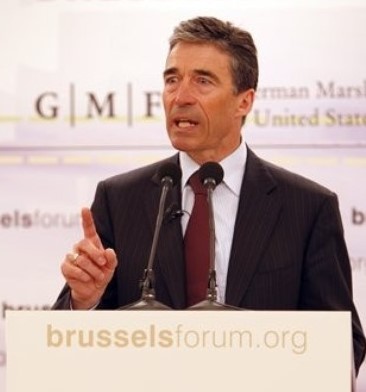 NATO Chief Calls on EU to Bring Turkey into Defense Body