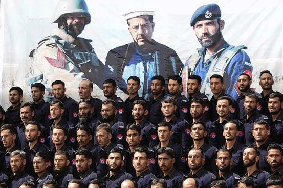 Courting Pakistan: Forging a Strategic Partnership