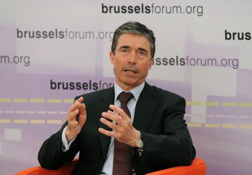 Rasmussen Warns Europe of Being a “Paper Tiger”