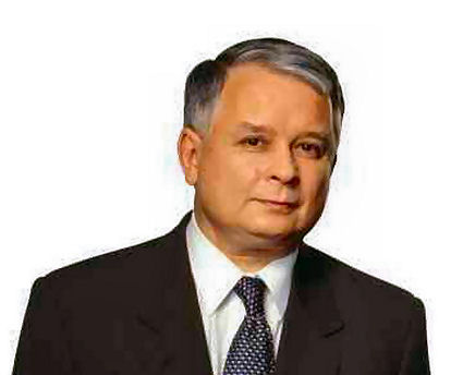 Polish President Lech Kaczynski Dies in Plane Crash