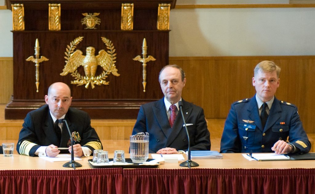 SACEUR Promotes NATO Partnership with Finland