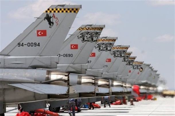 Turkey Attempts to Decrease Tensions Over Aegean Flights