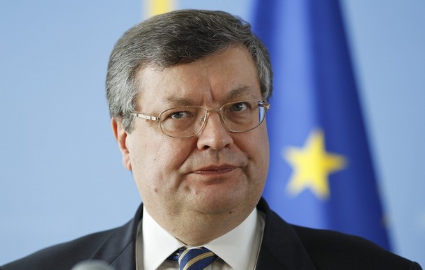 Ukraine Drops NATO Membership Aim