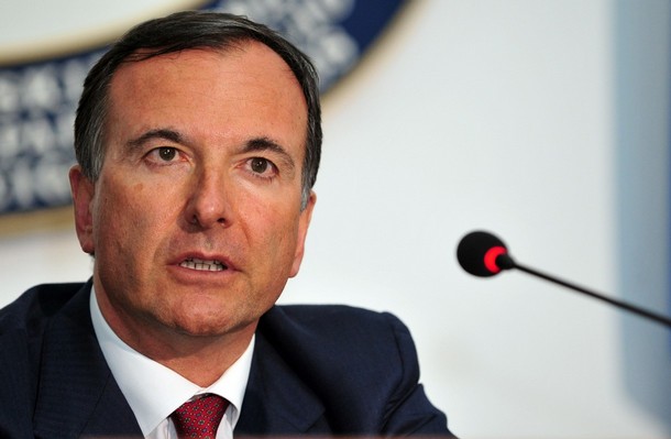 Italian Minister Backs Gates on Turkey Moving “Eastwards”