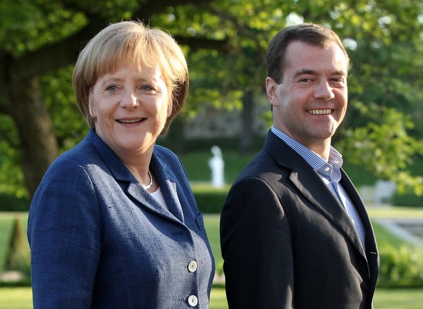 Merkel and Medvedev Support Upgrading Russia-EU Committee on Foreign Policy and Security