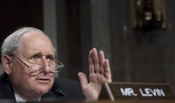 Troop pullout deadline working, Sen. Levin says