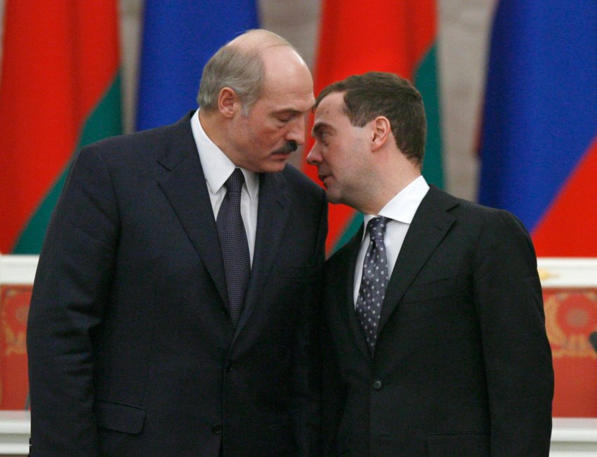 Europe’s Last Dictator Under Pressure from Moscow
