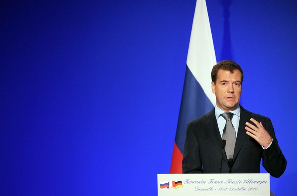 Medvedev to attend NATO summit in Lisbon