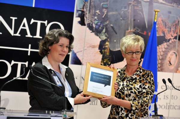 NATO receives Danish Defence Minister’s Communication Prize