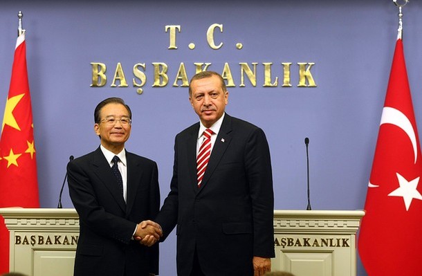Does Turkey see itself as a power broker between NATO and China?