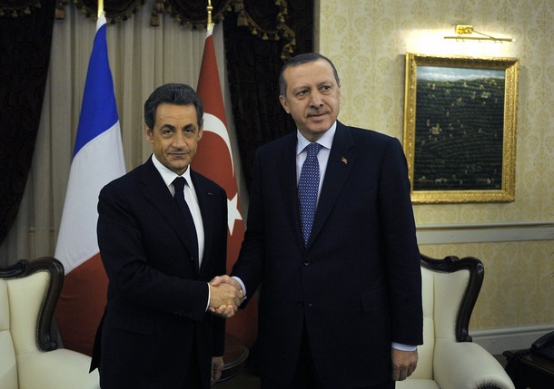 Quarrel between France and Turkey blocking NATO agreement