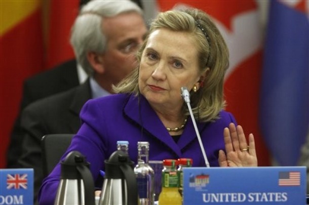 Clinton warns NATO: “Gaddafi is testing our determination”