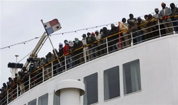 NATO: Gadhafi forces caught mining Misrata port