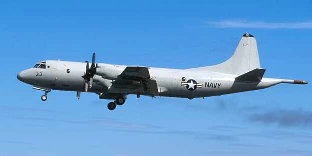 British ships protected by borrowed US spy plane in Libya