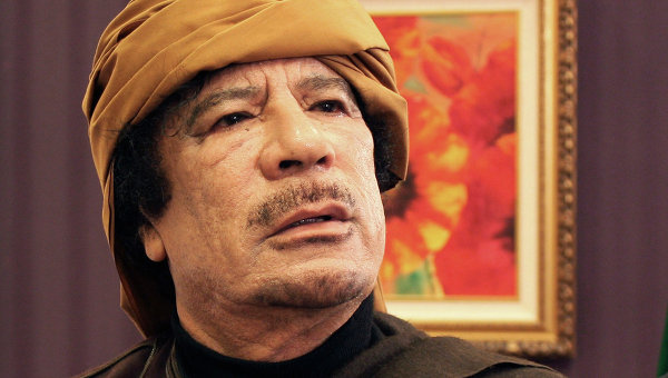 Gaddafi threatens war against Italy