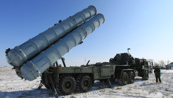 Russia deploys advanced antiaircraft missiles on combat duty