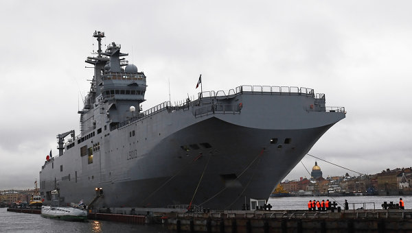 France starts building first Mistral warship for Russia