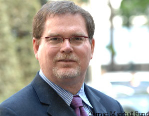 Ronald D. Asmus, Official Who Favored Expanded NATO, Dies at 53