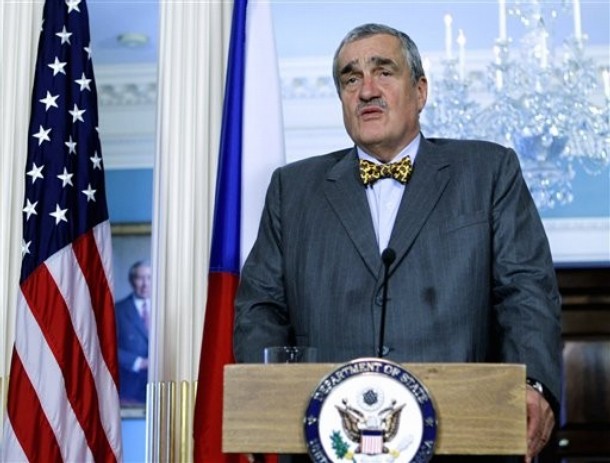 Czech government reaffirms support for NATO missile defense