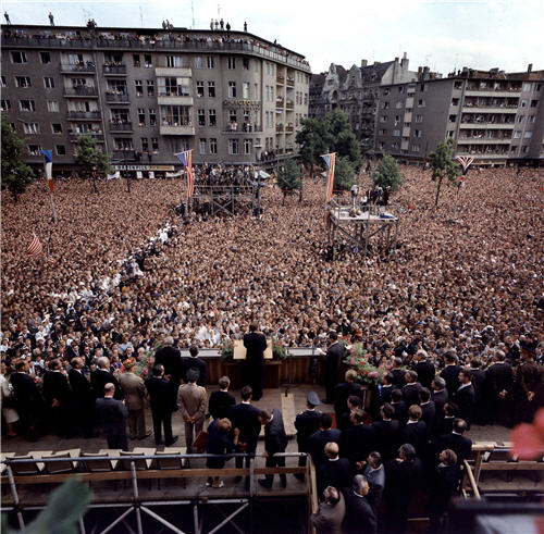 Berlin 1961: The Aftershocks of Kennedy’s Bad Year