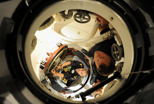 Russian submarine mates with U.S. sub rescue system in NATO Exercise