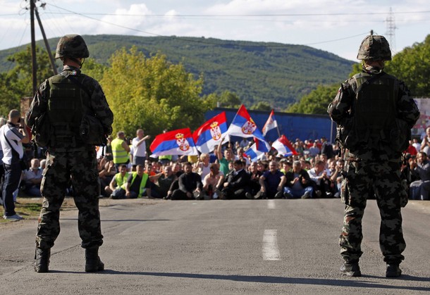 NATO in north Kosovo withdraws from Serb roadblock
