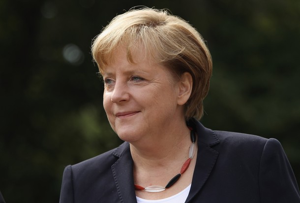 Merkel praises NATO for Libya campaign