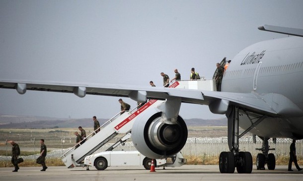 NATO considers sending 2nd relief force to Kosovo