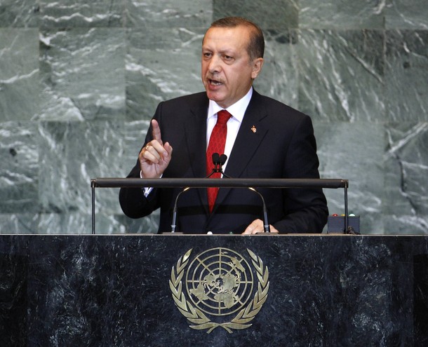 Erdogan’s security detail injures “at least two U.N. personnel”