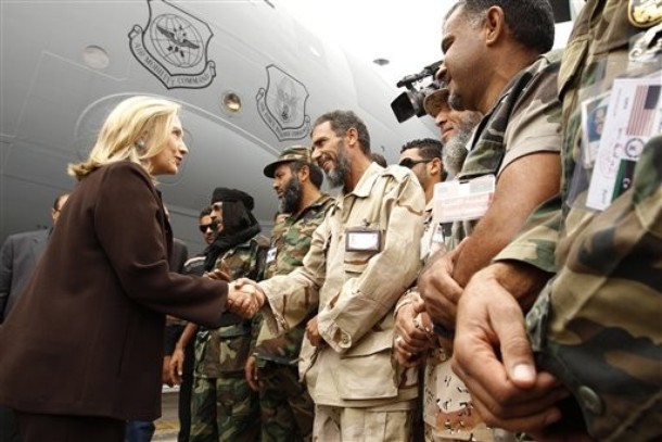 Clinton in Libya to Meet Leaders and Offer Aid Package