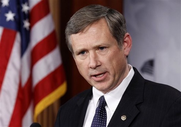 Sen. Kirk Objects to Giving Missile Data to Russia
