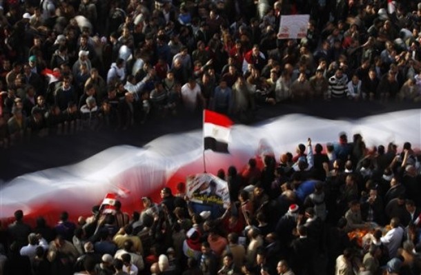 Top News: Thousands Rally in Tahrir on the Anniversary of the Revolution