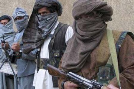 Taliban says will attack Pakistan’s lawmakers if NATO supply routes are re-opened