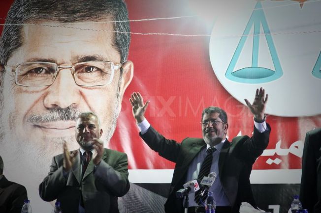 Mohamed Morsi’s High-Wire Act