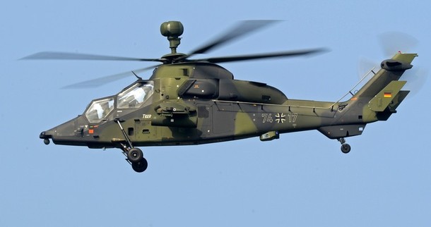 France and Germany sign new defense agreement