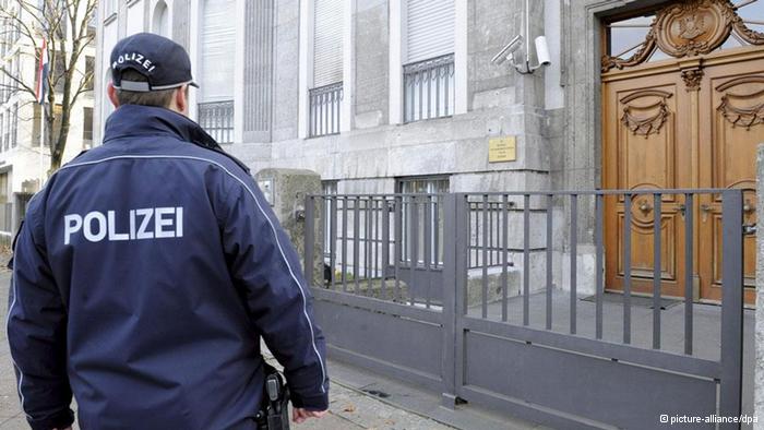 Prosecutors say alleged Syrian spy tried to infiltrate German intelligence service