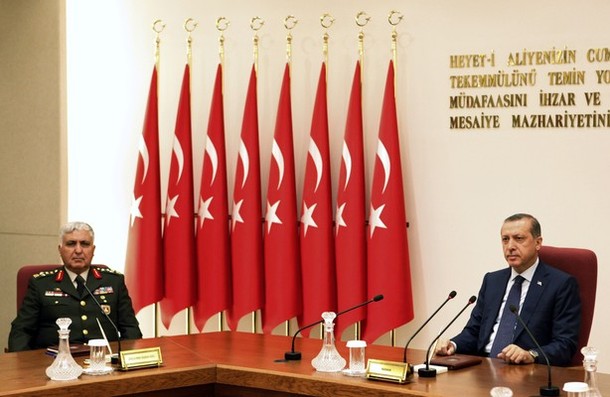 Turkey to hold off on missile-defense choice