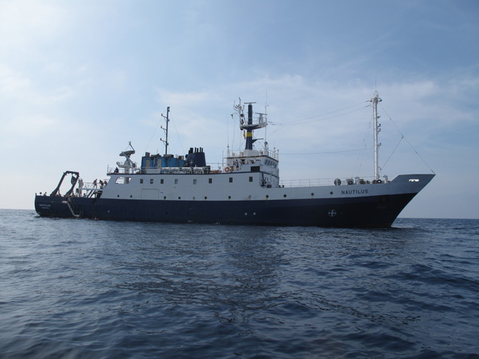 Bodies of Turkish pilots recovered from seabed