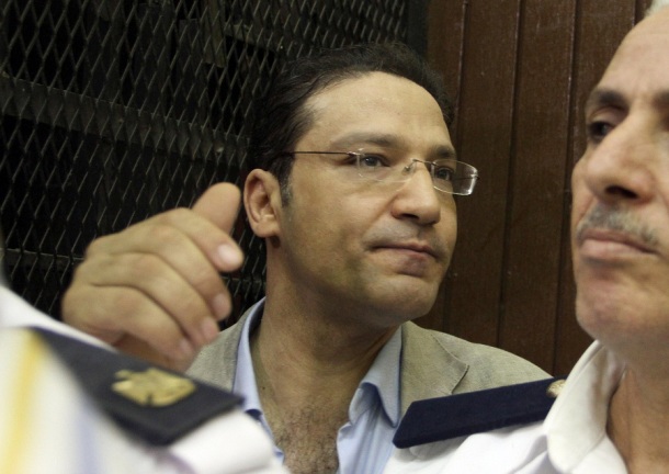 Top News: Court Detains Al-Dostour Editor During Trial